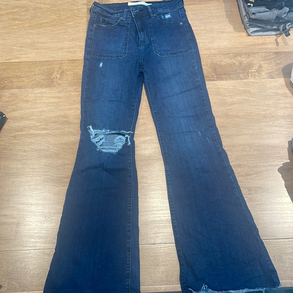 Hidden flare jeans, size 28, dark wash, extremely stretchy and comfortable